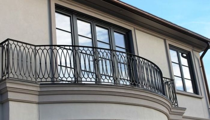 أعمال تشطيبات الحديد للمباني الجديدة تشمل الكهرباء والسباكة والنجارة والدهانات والتجهيزات النهائية لضمان منزل متكامل وجاهز للسكن