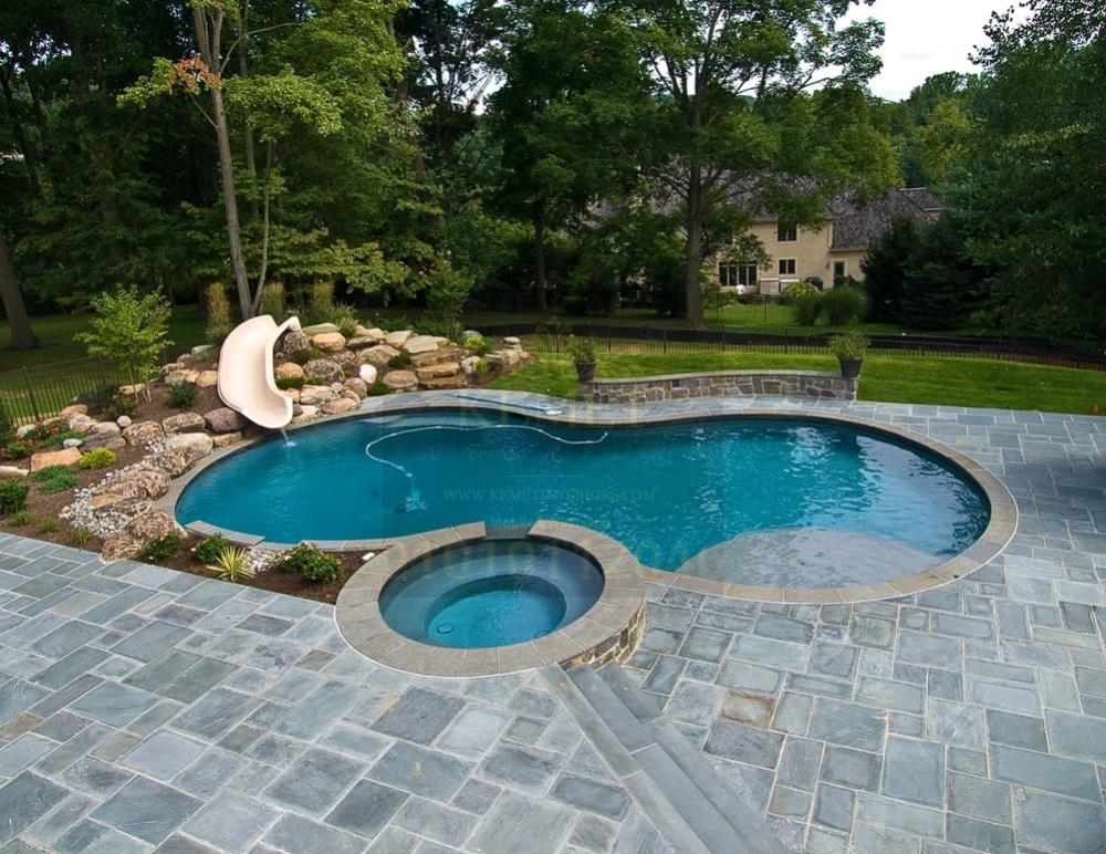 تصميم حمامات سباحة منزلية عصرية